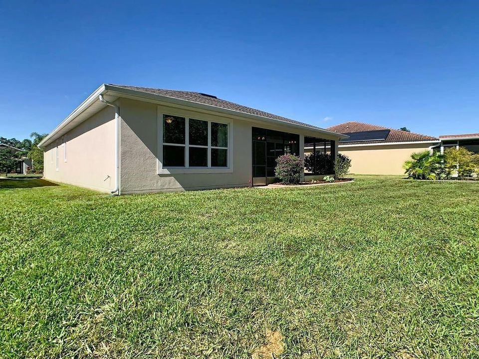 For Sale: $439,000 (2 beds, 2 baths, 2235 Square Feet)