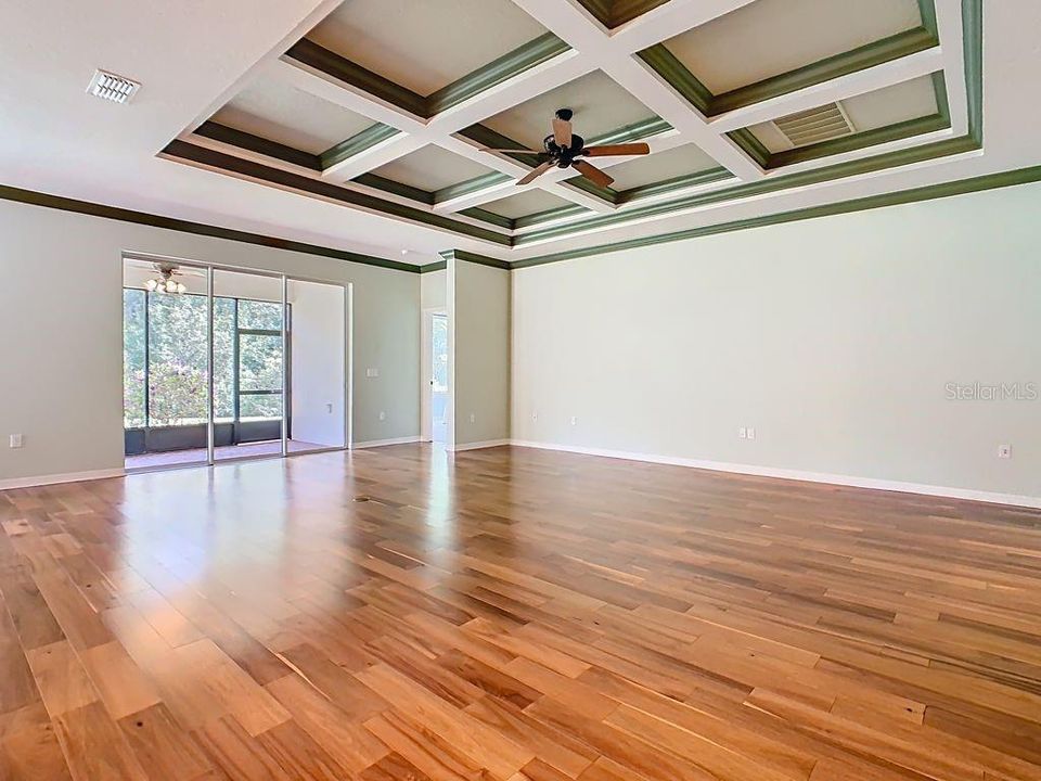 For Sale: $439,000 (2 beds, 2 baths, 2235 Square Feet)