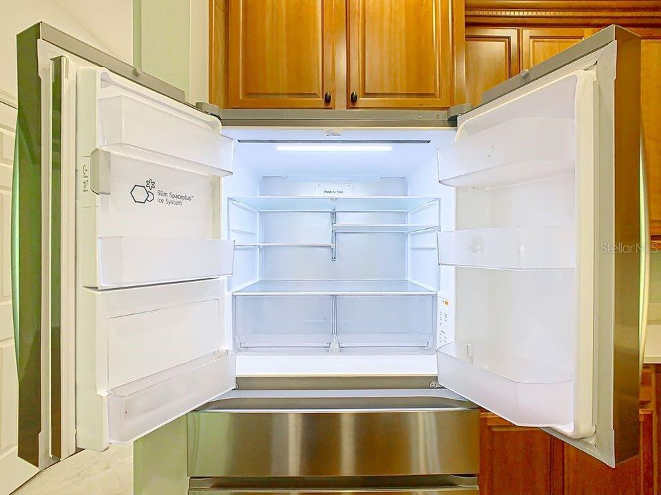 For Sale: $439,000 (2 beds, 2 baths, 2235 Square Feet)