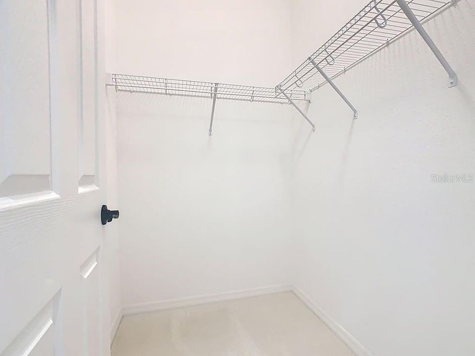 For Sale: $439,000 (2 beds, 2 baths, 2235 Square Feet)