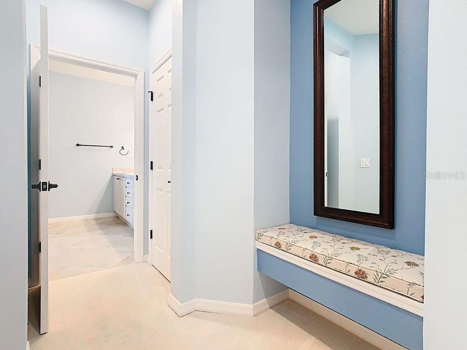 For Sale: $439,000 (2 beds, 2 baths, 2235 Square Feet)