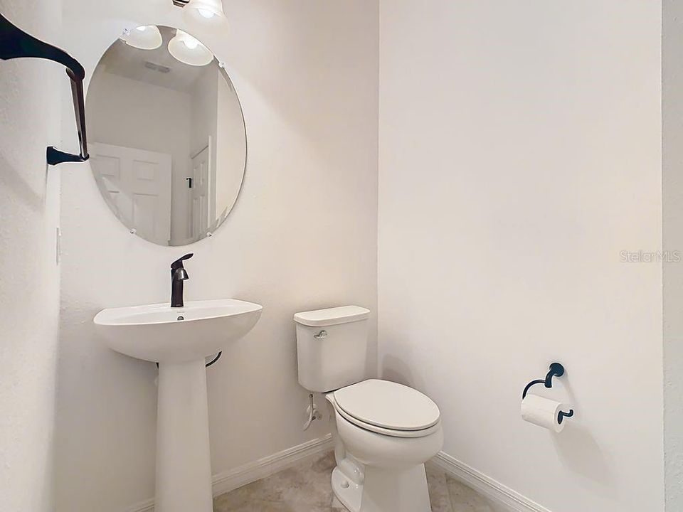 For Sale: $439,000 (2 beds, 2 baths, 2235 Square Feet)