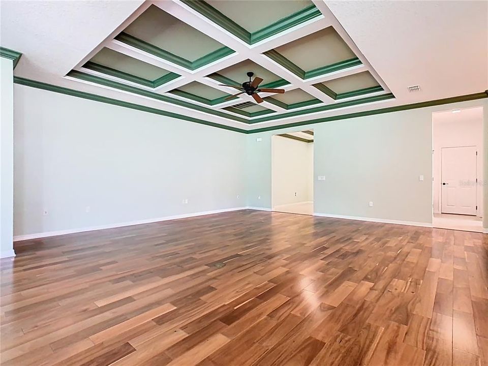 For Sale: $439,000 (2 beds, 2 baths, 2235 Square Feet)