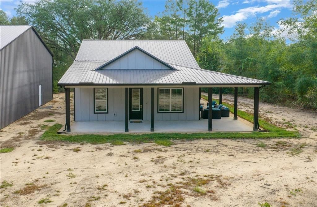 For Sale: $625,000 (2 beds, 2 baths, 1550 Square Feet)