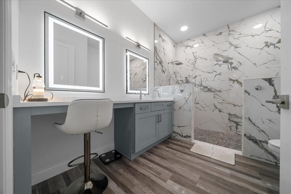 For Sale: $625,000 (2 beds, 2 baths, 1550 Square Feet)