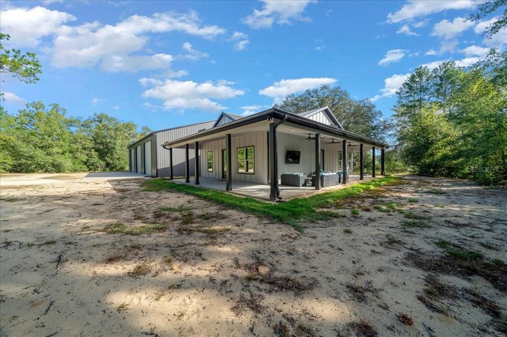 For Sale: $625,000 (2 beds, 2 baths, 1550 Square Feet)