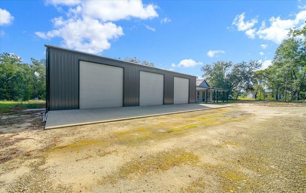 For Sale: $625,000 (2 beds, 2 baths, 1550 Square Feet)