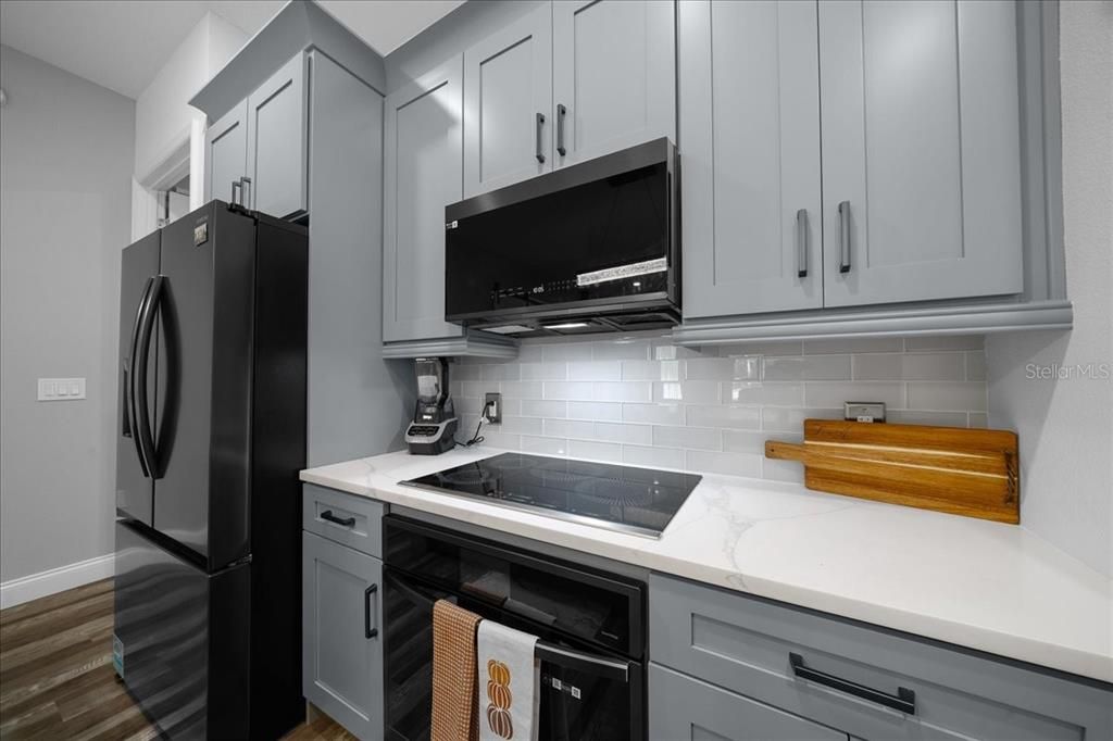 For Sale: $625,000 (2 beds, 2 baths, 1550 Square Feet)