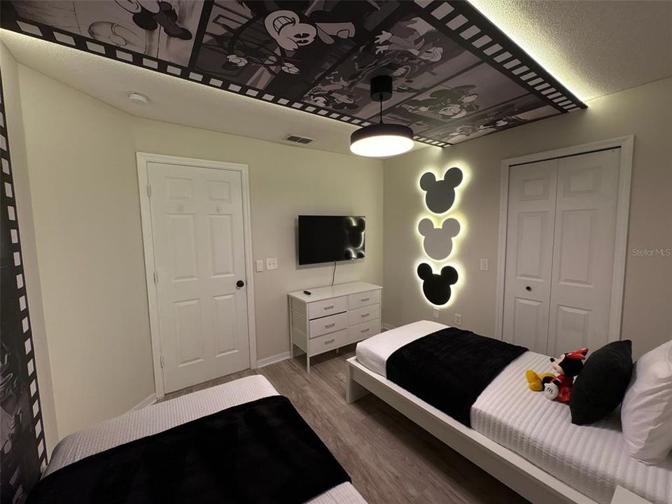 На продажу: $360,000 (3 спален, 2 ванн, 1263 Квадратных фут)