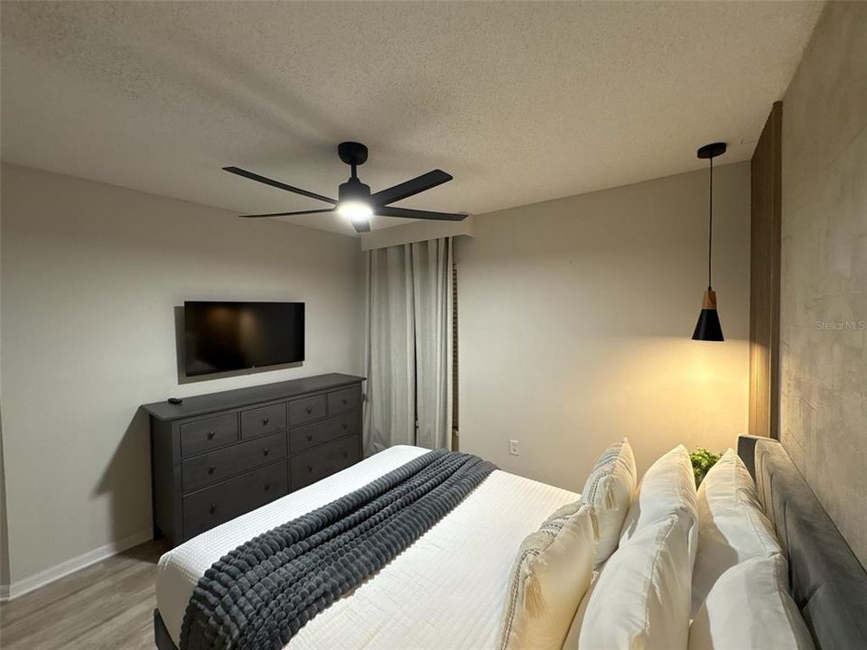 На продажу: $360,000 (3 спален, 2 ванн, 1263 Квадратных фут)