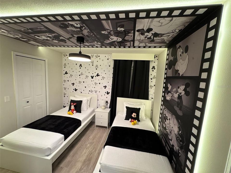 На продажу: $360,000 (3 спален, 2 ванн, 1263 Квадратных фут)