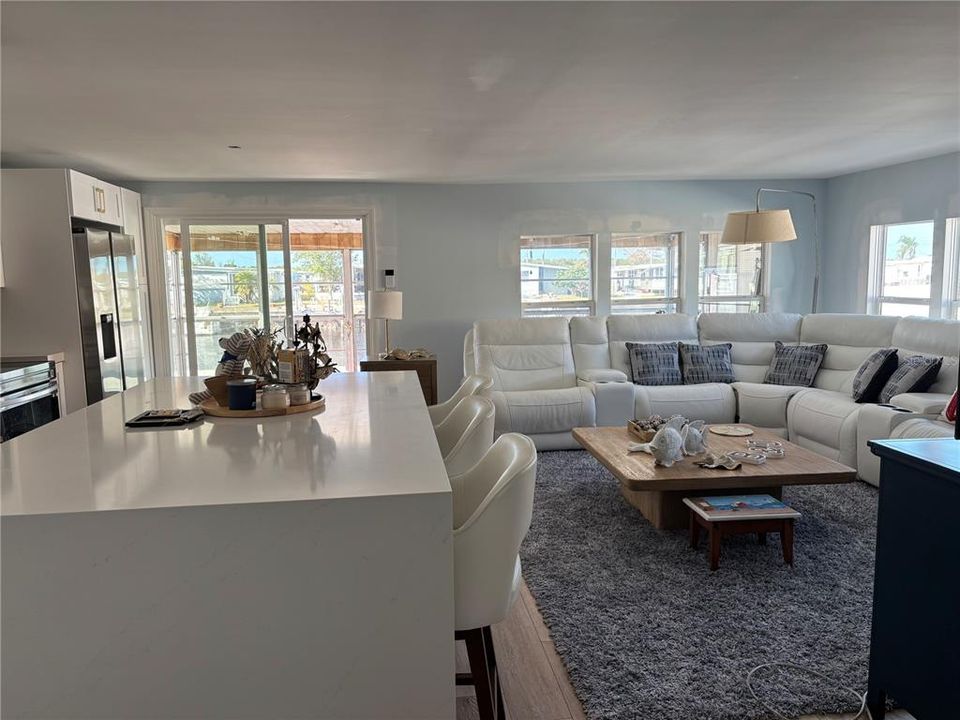 Active With Contract: $140,000 (3 beds, 2 baths, 1152 Square Feet)