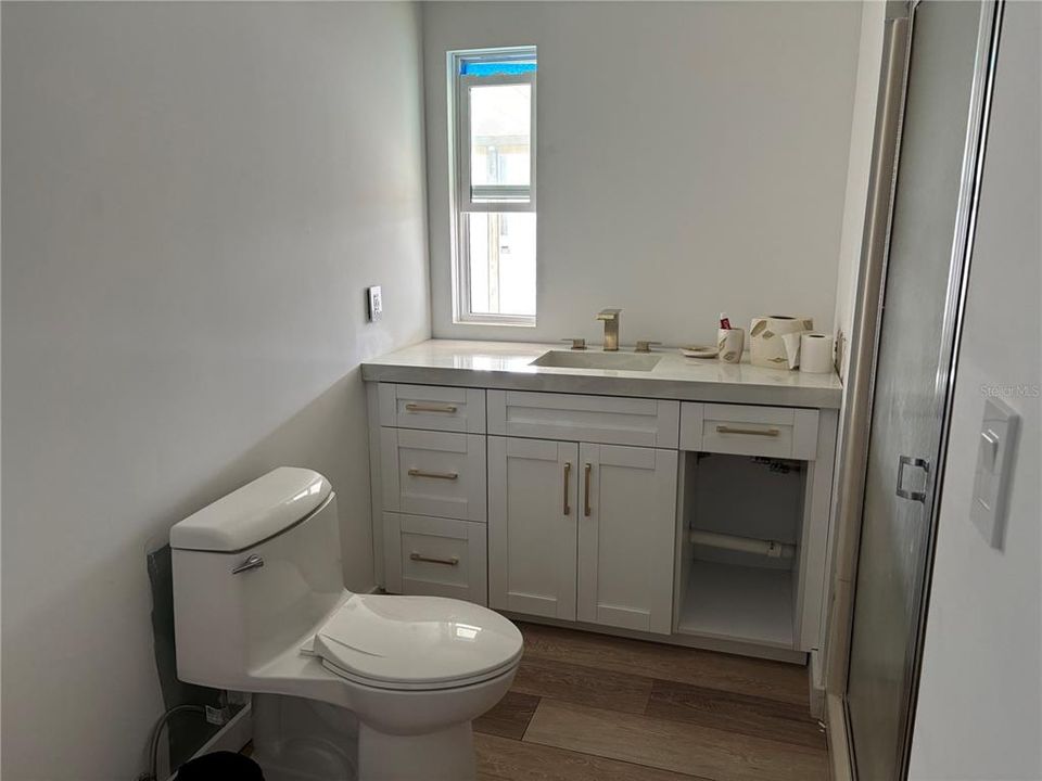 Active With Contract: $140,000 (3 beds, 2 baths, 1152 Square Feet)