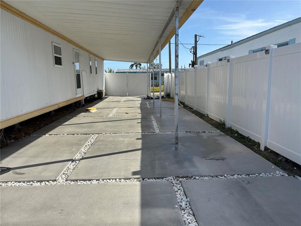 Active With Contract: $140,000 (3 beds, 2 baths, 1152 Square Feet)