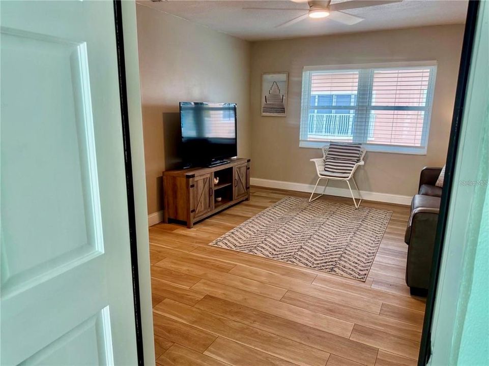 En Venta: $289,500 (1 camas, 1 baños, 565 Pies cuadrados)