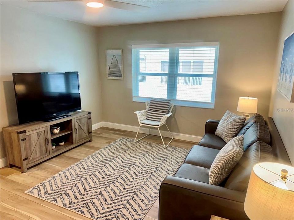 En Venta: $289,500 (1 camas, 1 baños, 565 Pies cuadrados)