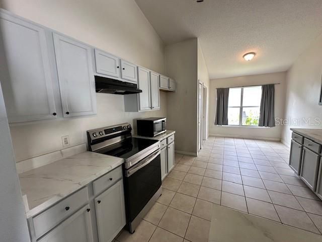 待售: $370,900 (4 贝兹, 2 浴室, 1766 平方英尺)