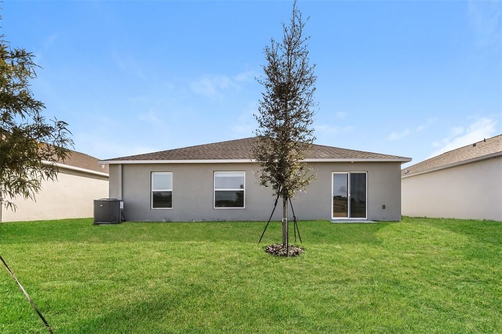 For Rent: $1,895 (4 beds, 2 baths, 1824 Square Feet)