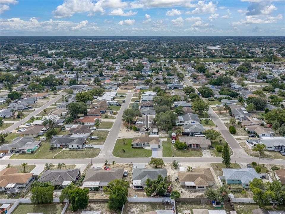 Active With Contract: $280,000 (3 beds, 2 baths, 1284 Square Feet)