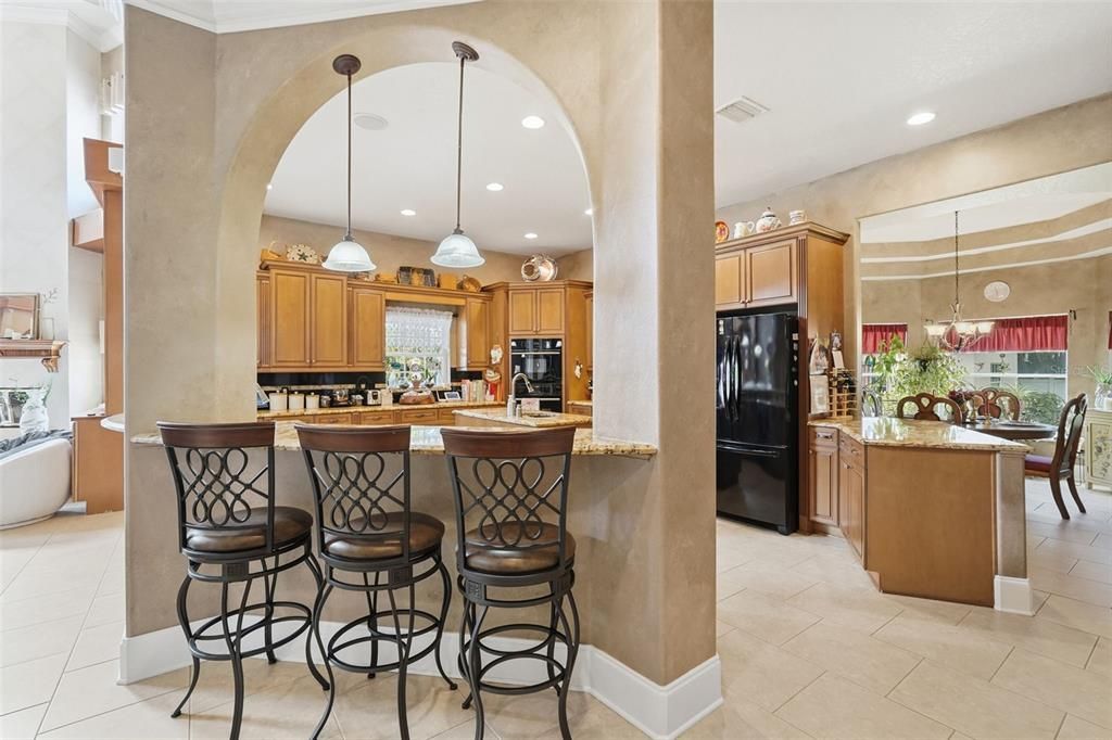 На продажу: $3,500,000 (6 спален, 4 ванн, 6029 Квадратных фут)