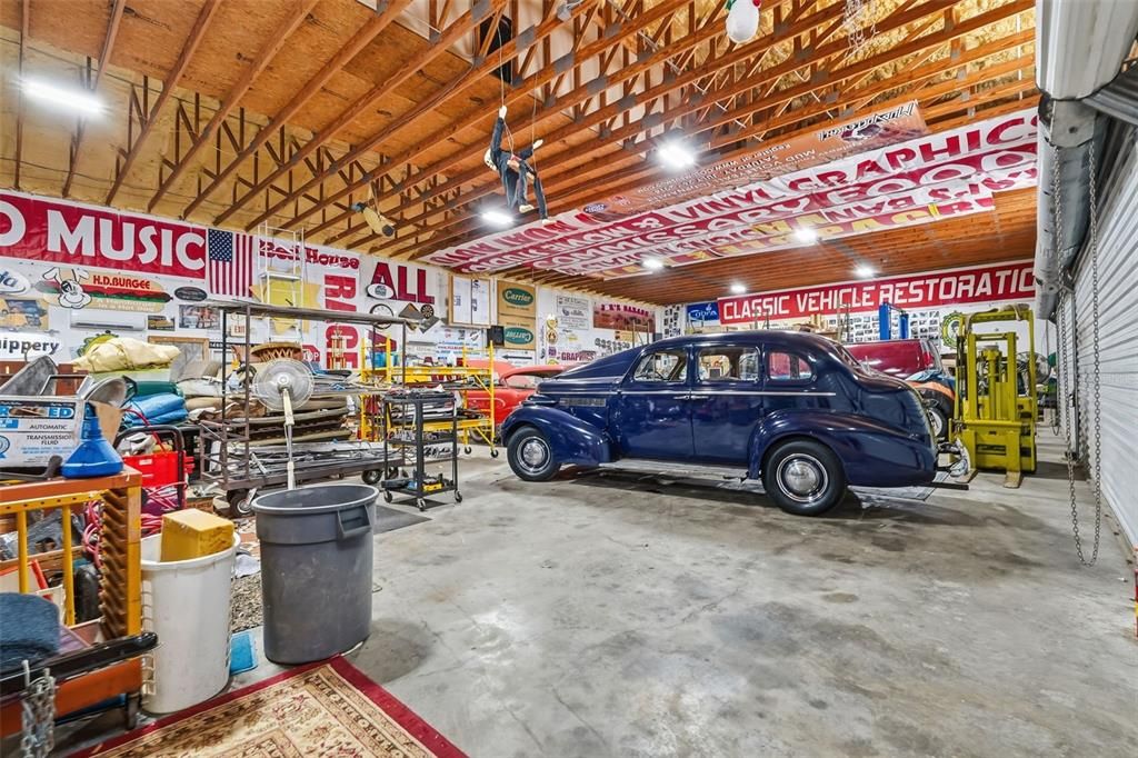 На продажу: $3,500,000 (6 спален, 4 ванн, 6029 Квадратных фут)