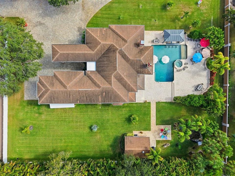 На продажу: $3,500,000 (6 спален, 4 ванн, 6029 Квадратных фут)