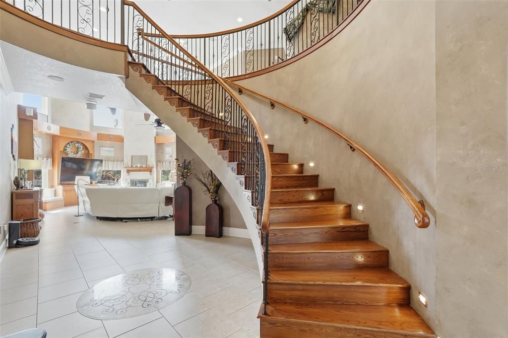 На продажу: $3,500,000 (6 спален, 4 ванн, 6029 Квадратных фут)