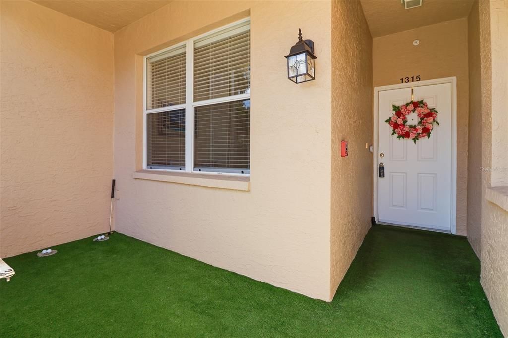 For Sale: $245,500 (2 beds, 2 baths, 1433 Square Feet)