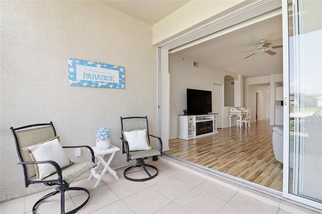 For Sale: $245,500 (2 beds, 2 baths, 1433 Square Feet)