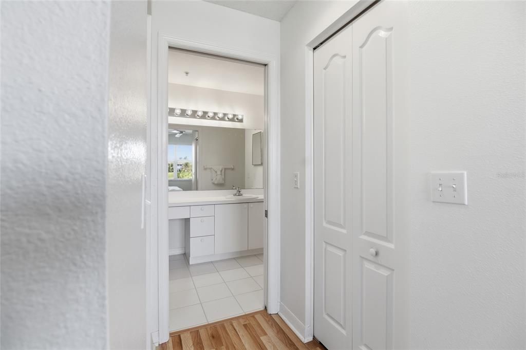 For Sale: $245,500 (2 beds, 2 baths, 1433 Square Feet)