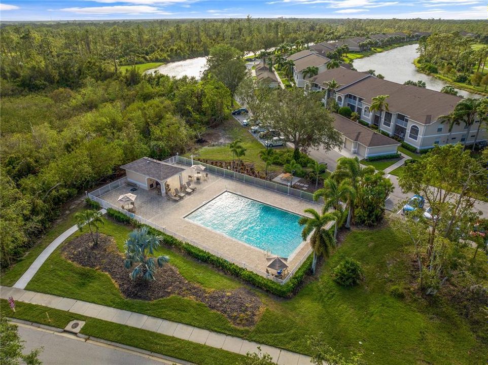 For Sale: $245,500 (2 beds, 2 baths, 1433 Square Feet)