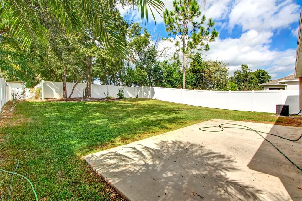 出租: $2,100 (3 贝兹, 2 浴室, 1340 平方英尺)