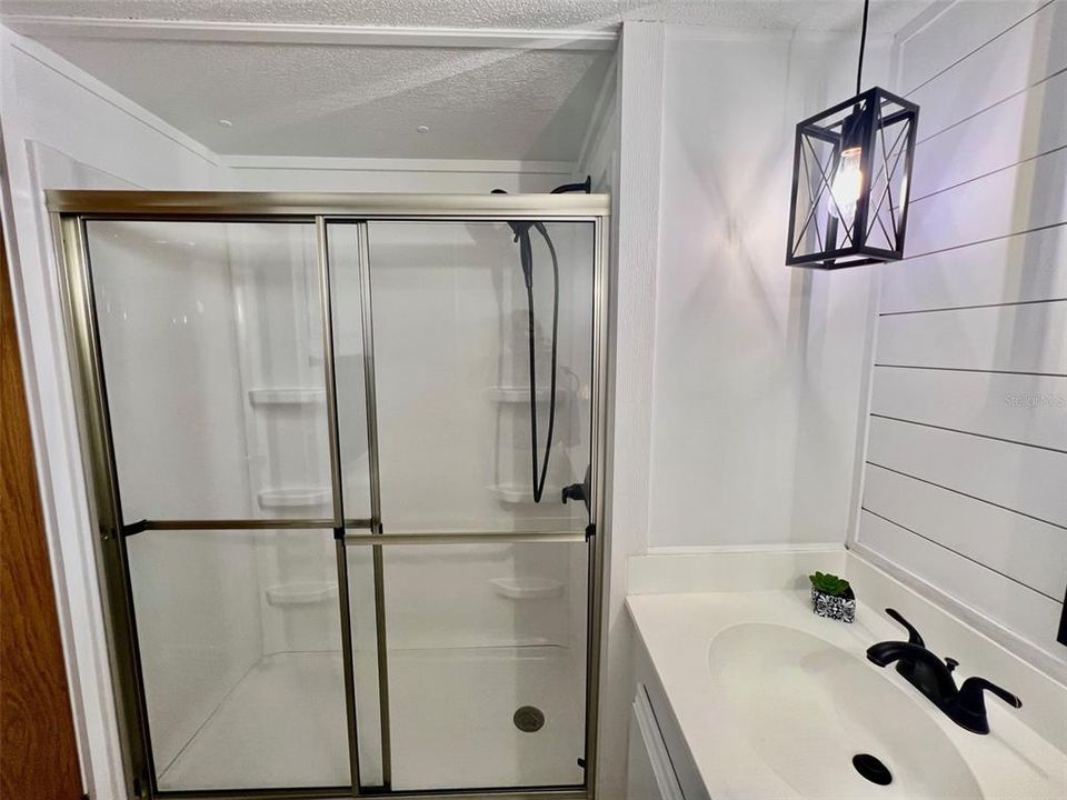 En Venta: $109,000 (2 camas, 1 baños, 672 Pies cuadrados)