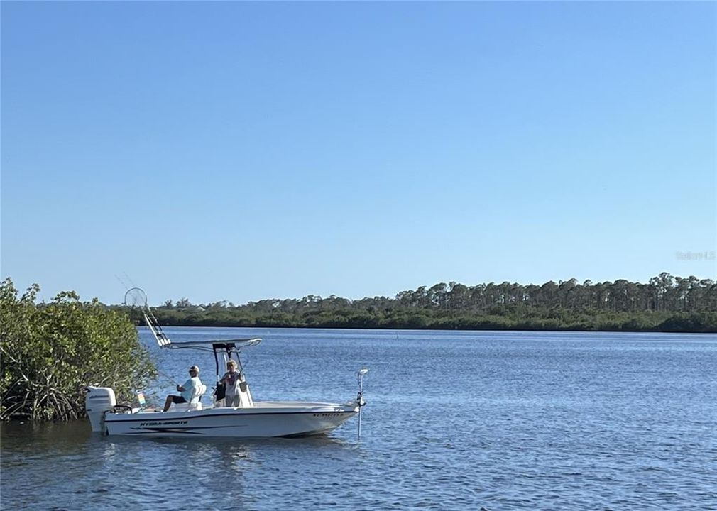 En Venta: $109,000 (2 camas, 1 baños, 672 Pies cuadrados)