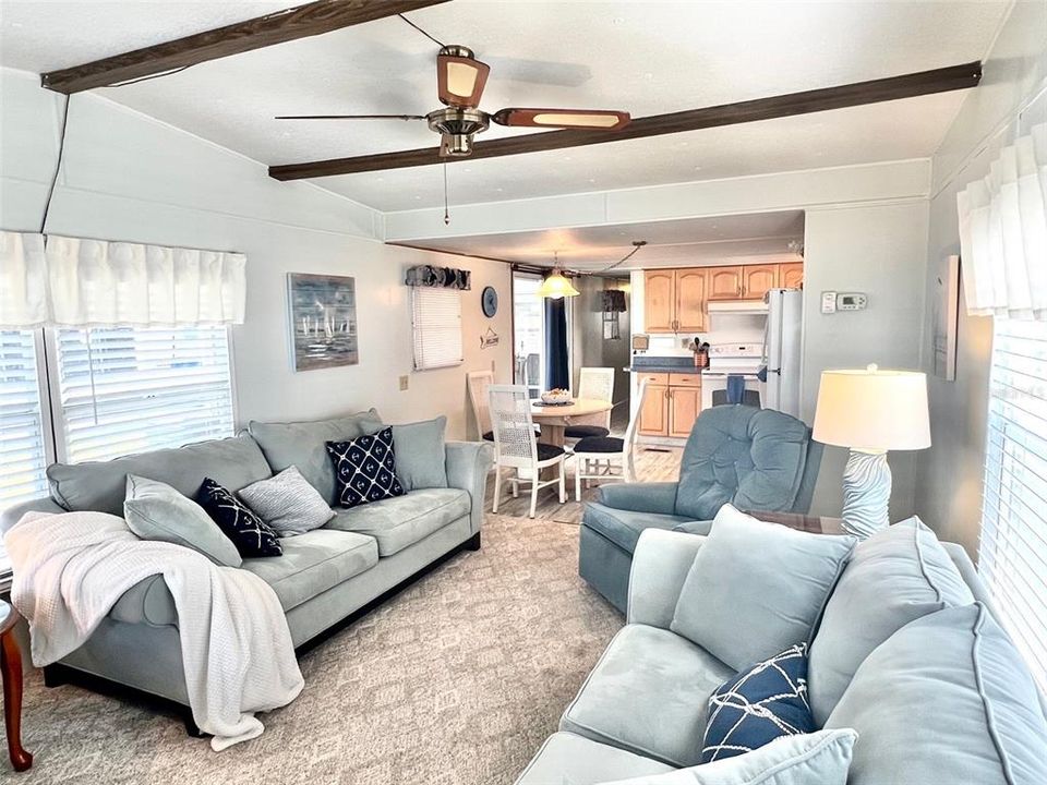 En Venta: $109,000 (2 camas, 1 baños, 672 Pies cuadrados)