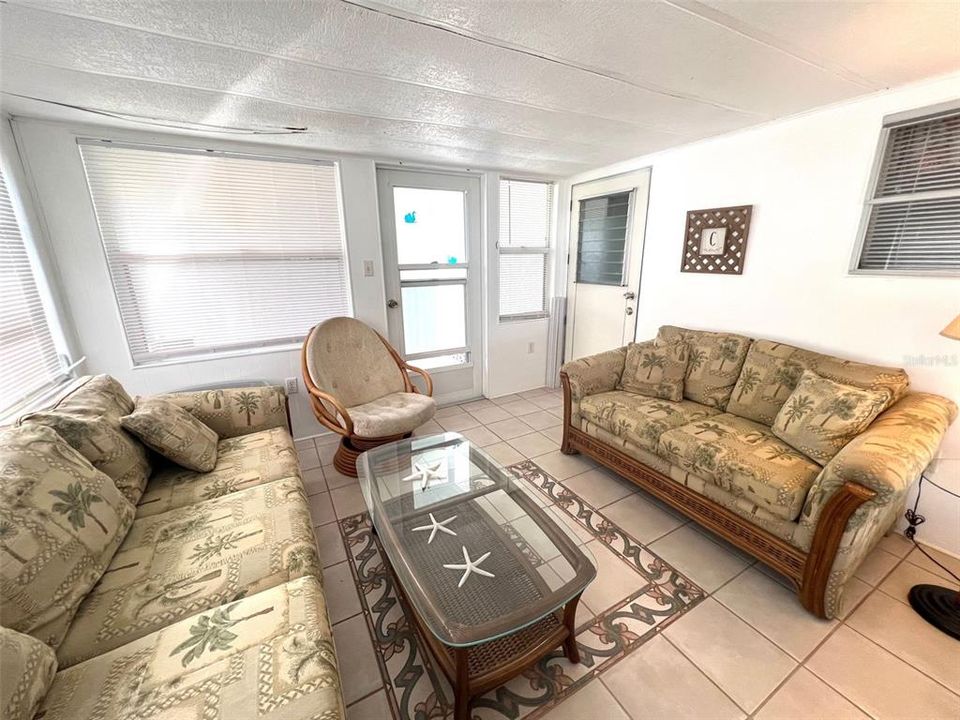 En Venta: $109,000 (2 camas, 1 baños, 672 Pies cuadrados)