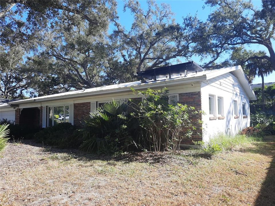 For Sale: $890,000 (0.29 acres)