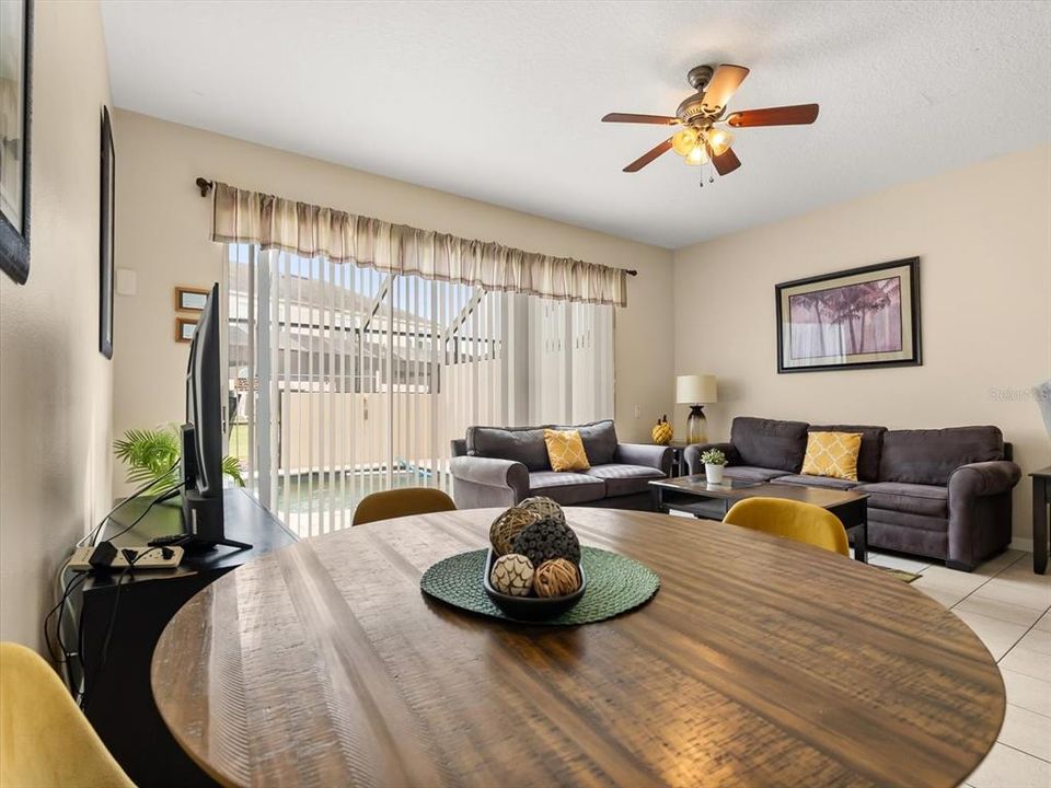 Active With Contract: $300,000 (3 beds, 3 baths, 1440 Square Feet)