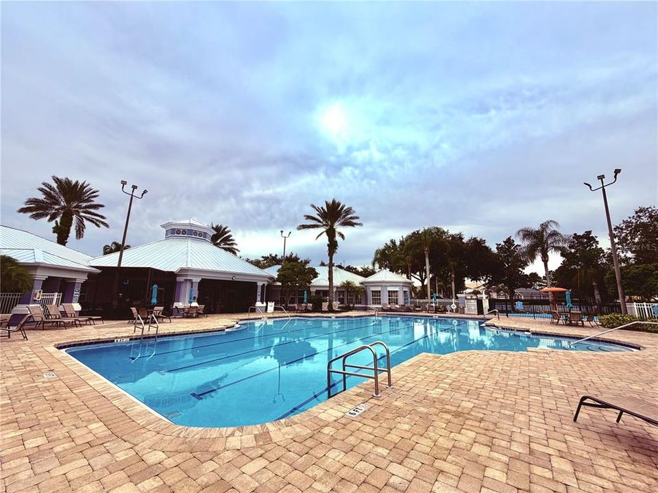 Active With Contract: $300,000 (3 beds, 3 baths, 1440 Square Feet)