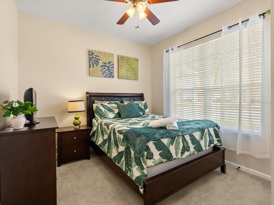 Active With Contract: $300,000 (3 beds, 3 baths, 1440 Square Feet)