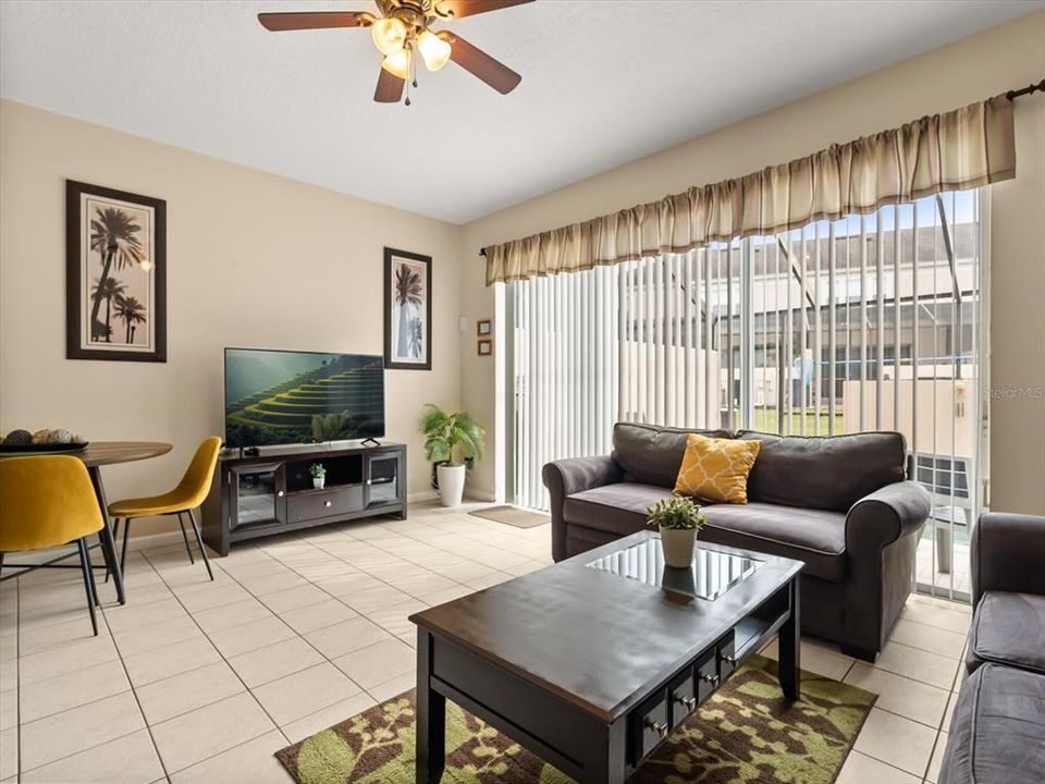 Active With Contract: $300,000 (3 beds, 3 baths, 1440 Square Feet)