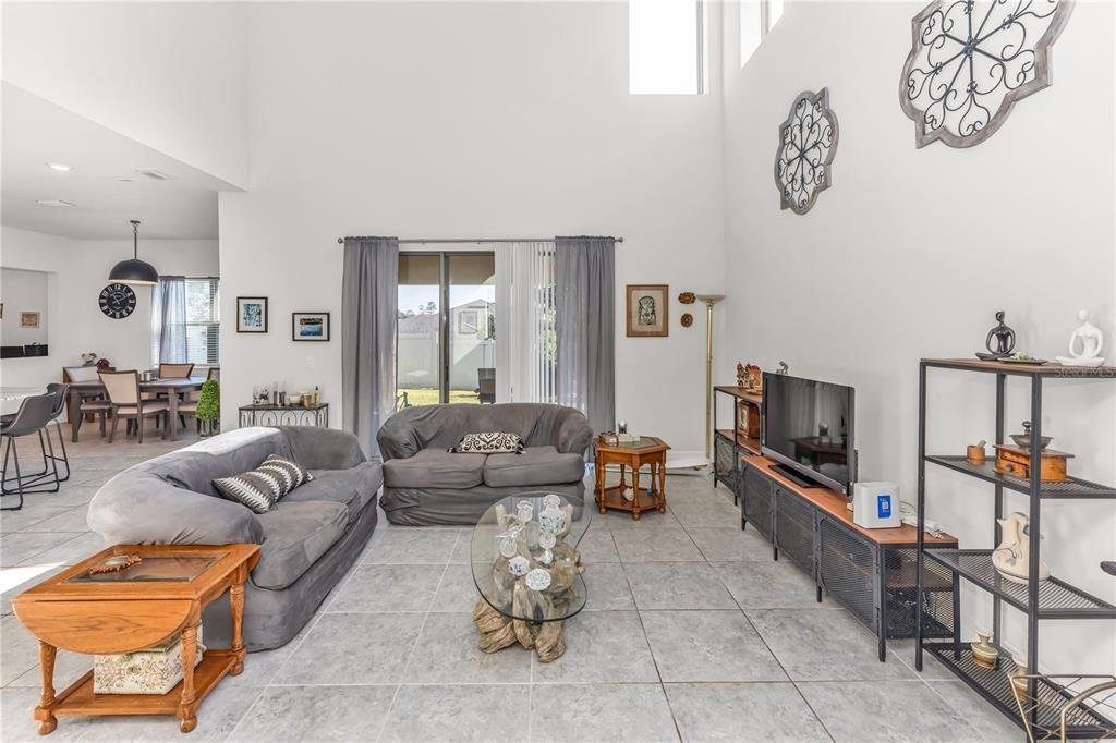 待售: $860,000 (4 贝兹, 3 浴室, 3567 平方英尺)