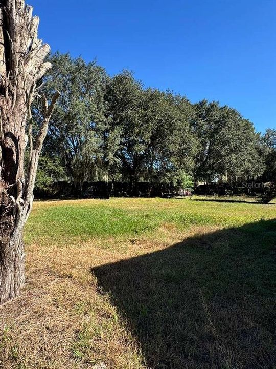 待售: $220,000 (3 贝兹, 1 浴室, 973 平方英尺)