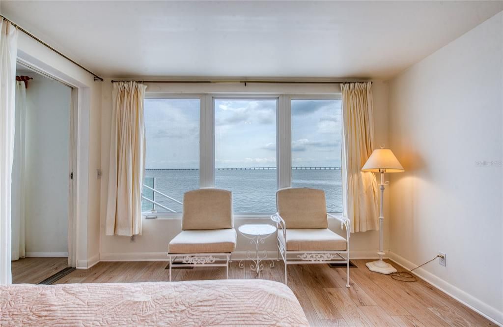 待售: $380,000 (2 贝兹, 2 浴室, 1380 平方英尺)