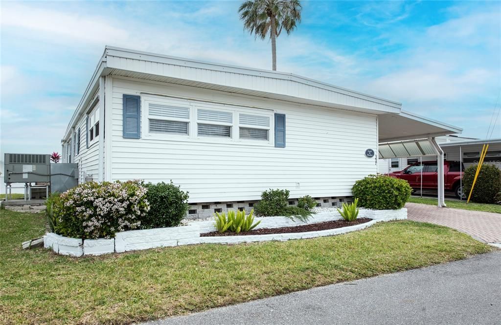 待售: $380,000 (2 贝兹, 2 浴室, 1380 平方英尺)