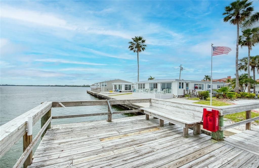 待售: $380,000 (2 贝兹, 2 浴室, 1380 平方英尺)