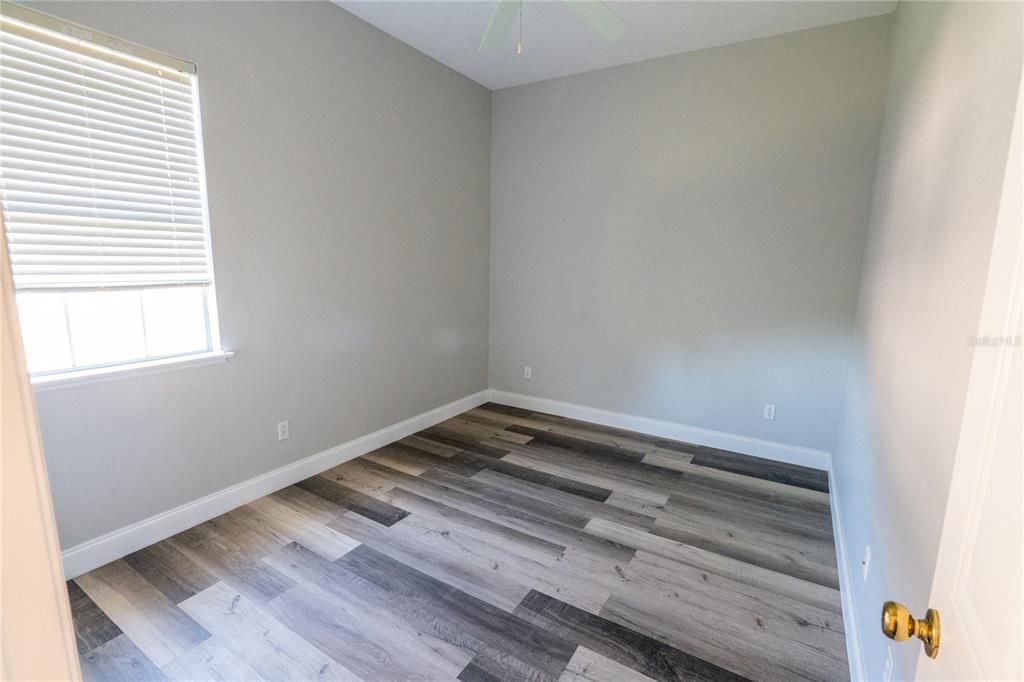 For Sale: $650,000 (5 beds, 3 baths, 2897 Square Feet)