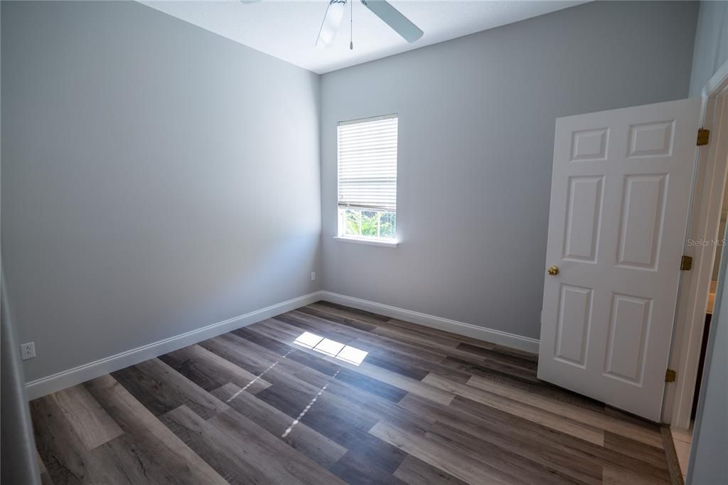 For Sale: $650,000 (5 beds, 3 baths, 2897 Square Feet)