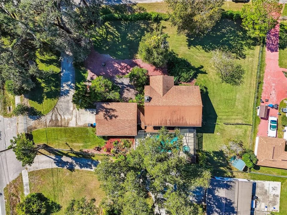 Active With Contract: $420,000 (3 beds, 2 baths, 1760 Square Feet)