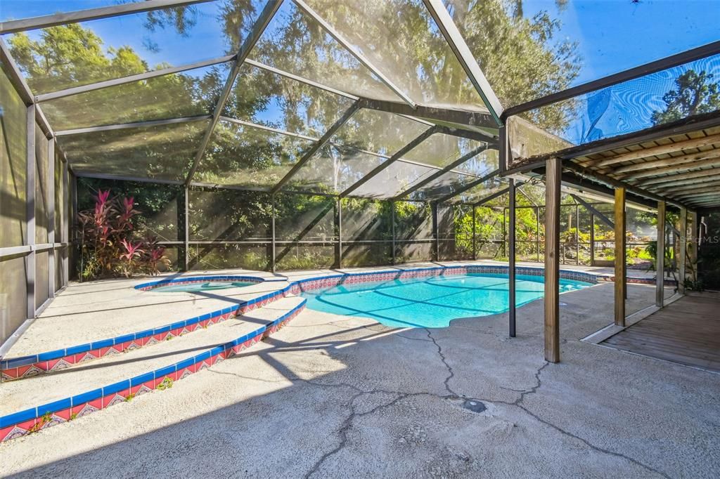 Active With Contract: $420,000 (3 beds, 2 baths, 1760 Square Feet)